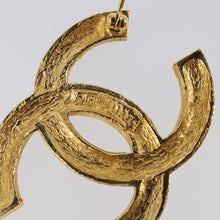 Load image into Gallery viewer, CHANEL CC Brooch
