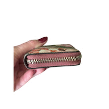 Load image into Gallery viewer, Gucci Supreme Blooms Compact Zippy Wallet
