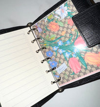 Load image into Gallery viewer, PRELOVED GUCCI Small Ring Agenda
