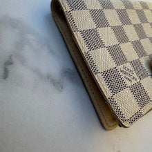 Load image into Gallery viewer, Louis Vuitton Small Ring Agenda Damier Azur
