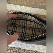 Load image into Gallery viewer, Burberry Black Leather Shoulder Bag
