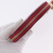 Load image into Gallery viewer, Louis Vuitton Vernis Framboise Coeur Heart Coin Purse
