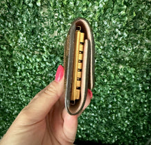 Load image into Gallery viewer, Louis Vuitton Damier Ebene 6 Key Multicles Holder
