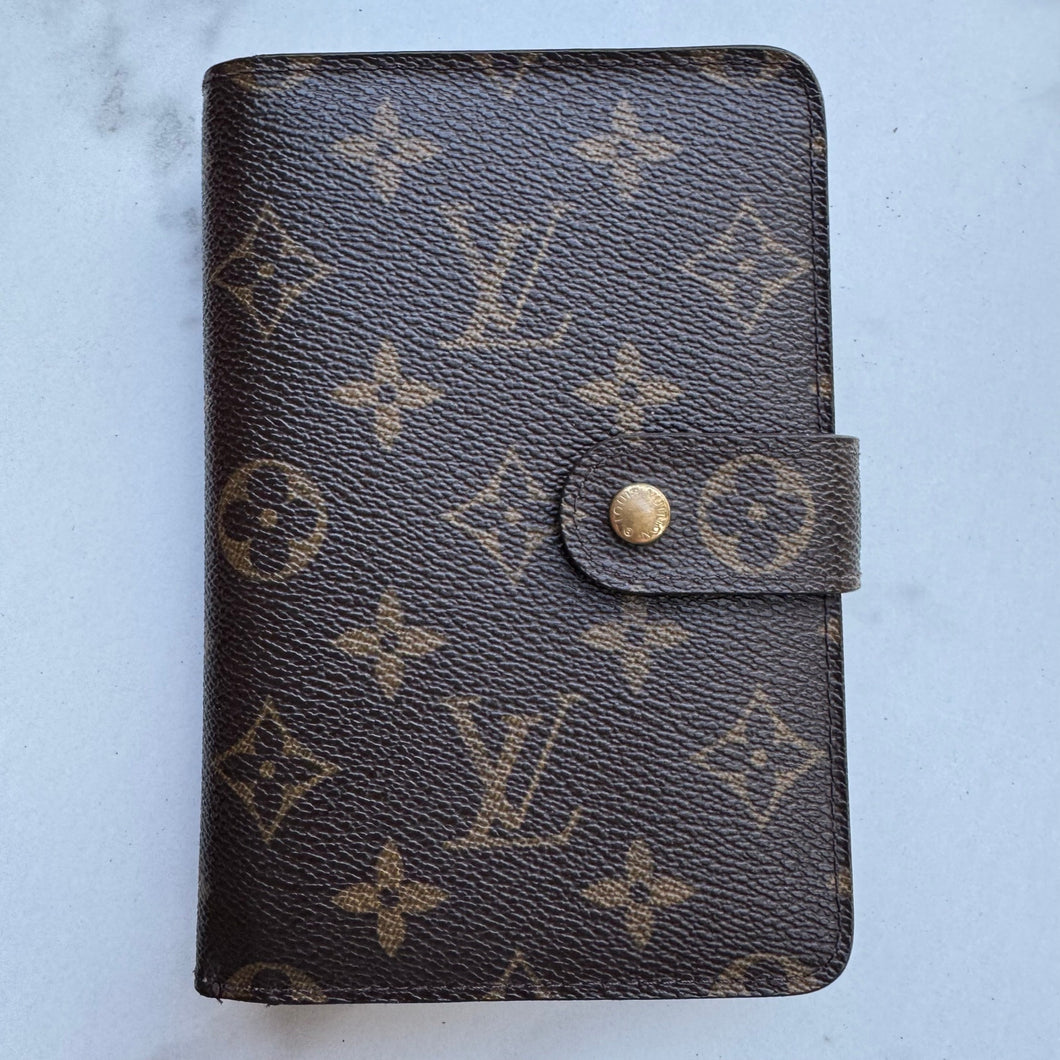 Louis Vuitton Monogram Porte Papier Zippe Wallet