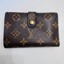 Load image into Gallery viewer, Louis Vuitton Monogram French Purse Wallet
