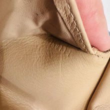 Load image into Gallery viewer, Louis Vuitton Mahina Amelia Wallet
