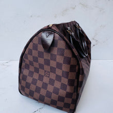 Load image into Gallery viewer, Louis Vuitton Damier Ebene Speedy 30
