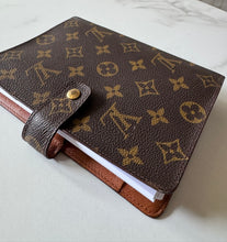 Load image into Gallery viewer, PRELOVED Louis Vuitton Monogram Medium Agenda
