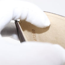 Load image into Gallery viewer, Louis Vuitton iPad Case
