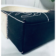 Load image into Gallery viewer, Chanel Canvas Chocolate Bar Shoulder Bag
