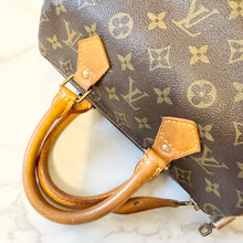 Load image into Gallery viewer, Louis Vuitton SP0996 Monogram Speedy 25
