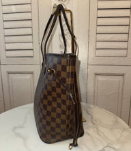 Load image into Gallery viewer, PRELOVED Louis Vuitton Damier Ebene Neverfull MM
