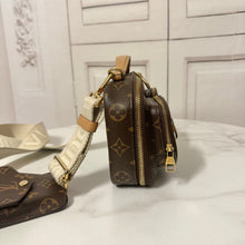 Load image into Gallery viewer, 🎁Black Friday Special🎁Louis Vuitton Monogram Utility Crossbody
