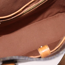 Load image into Gallery viewer, Louis Vuitton Monogram Batignolles Horizontal
