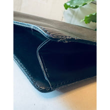 Load image into Gallery viewer, Louis Vuitton Epi Monceau Black
