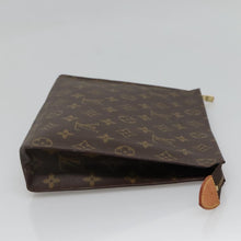 Load image into Gallery viewer, Louis Vuitton Toiletry Pouch 26
