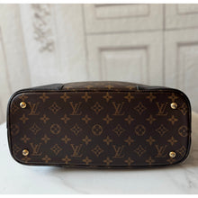Load image into Gallery viewer, Louis Vuitton Flandrin Tote
