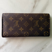Load image into Gallery viewer, Louis Vuitton Monogram Josephine Wallet Fuchsia
