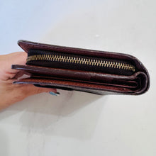 Load image into Gallery viewer, Louis Vuitton Monogram Porte Papier Zippe Wallet
