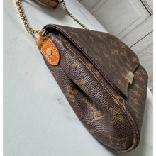 Load image into Gallery viewer, Louis Vuitton Monogram Favorite MM
