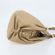 Load image into Gallery viewer, Louis Vuitton Mahina L Coquille
