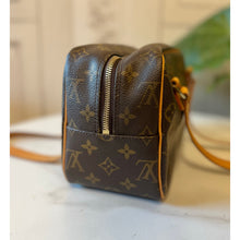 Load image into Gallery viewer, Louis Vuitton Monogram Cite MM
