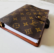 Load image into Gallery viewer, PRELOVED Louis Vuitton Monogram Medium Agenda
