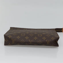 Load image into Gallery viewer, Louis Vuitton Toiletry Pouch 26
