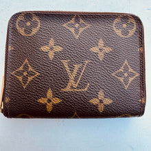 Load image into Gallery viewer, Louis Vuitton Monogram Zippy Compact Wallet
