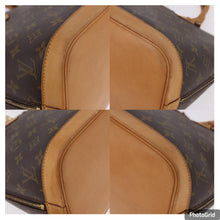 Load image into Gallery viewer, Louis Vuitton Monogram Alma PM
