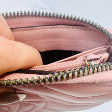 Load image into Gallery viewer, Gucci Calfskin Matelasse GG Marmont Zip Wallet
