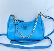 Load image into Gallery viewer, PRELOVED Prada Mini Re-Edition 2000
