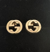 Load image into Gallery viewer, PRELOVED GUCCI Sterling Silver Interlocking Stud Earrings
