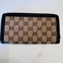 Load image into Gallery viewer, Gucci GG Canvas Zip Wallet
