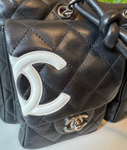 Load image into Gallery viewer, CHANEL Calfskin Quilted Large Cambon Multipocket Reporter
