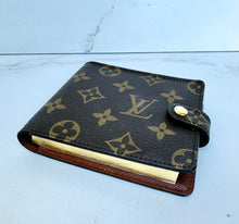 Load image into Gallery viewer, PRELOVED Louis Vuitton Carnet Notepad Cover
