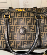 Load image into Gallery viewer, PRELOVED FENDI Travel Bag
