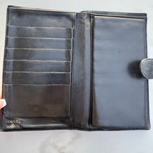 Load image into Gallery viewer, PRELOVED Chanel Caviar Timeless CC French Wallet Black

