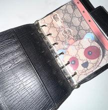 Load image into Gallery viewer, PRELOVED GUCCI Small Ring Agenda
