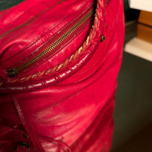Load image into Gallery viewer, Balenciaga Day Hobo Agneau Classic Hardware Rose Thulian
