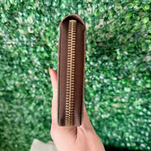 Load image into Gallery viewer, Louis Vuitton Damier Ebene Zippy Wallet
