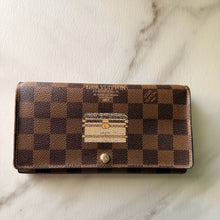 Load image into Gallery viewer, Louis Vuitton Damier Ebene Sarah Wallet
