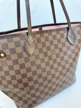 Load image into Gallery viewer, PRELOVED Louis Vuitton Damier Ebene Neverfull MM with Pouch
