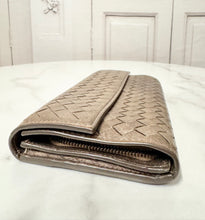 Load image into Gallery viewer, PRELOVED Bottega Veneta Nappa Intrecciato Bumbag and Wallet Bundle
