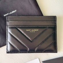 Load image into Gallery viewer, Saint Laurent Chevron Quilted Card Case
