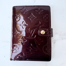 Load image into Gallery viewer, Louis Vuitton Vernis Amarante Bundle: Alma GM and Small Agenda
