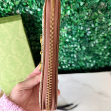 Load image into Gallery viewer, Gucci Horsebit 1955 Zip Around Wallet
