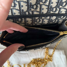 Load image into Gallery viewer, 🎁Black Friday Special🎁CHRISTIAN DIOR 2-in-1 30 Montaigne Pouch
