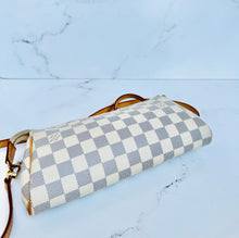 Load image into Gallery viewer, PRELOVED Louis Vuitton Eva Crossbody
