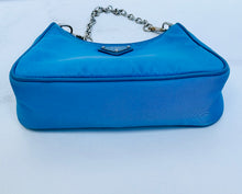 Load image into Gallery viewer, PRELOVED Prada Mini Re-Edition 2000
